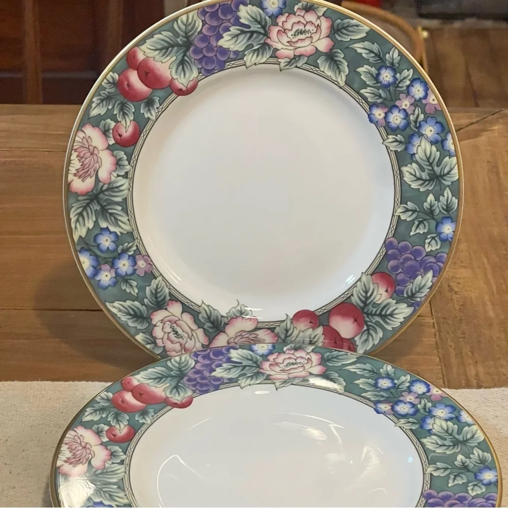 4 Vintage Royal Doulton Orchard Hill Salad Side Plates 8” EUC